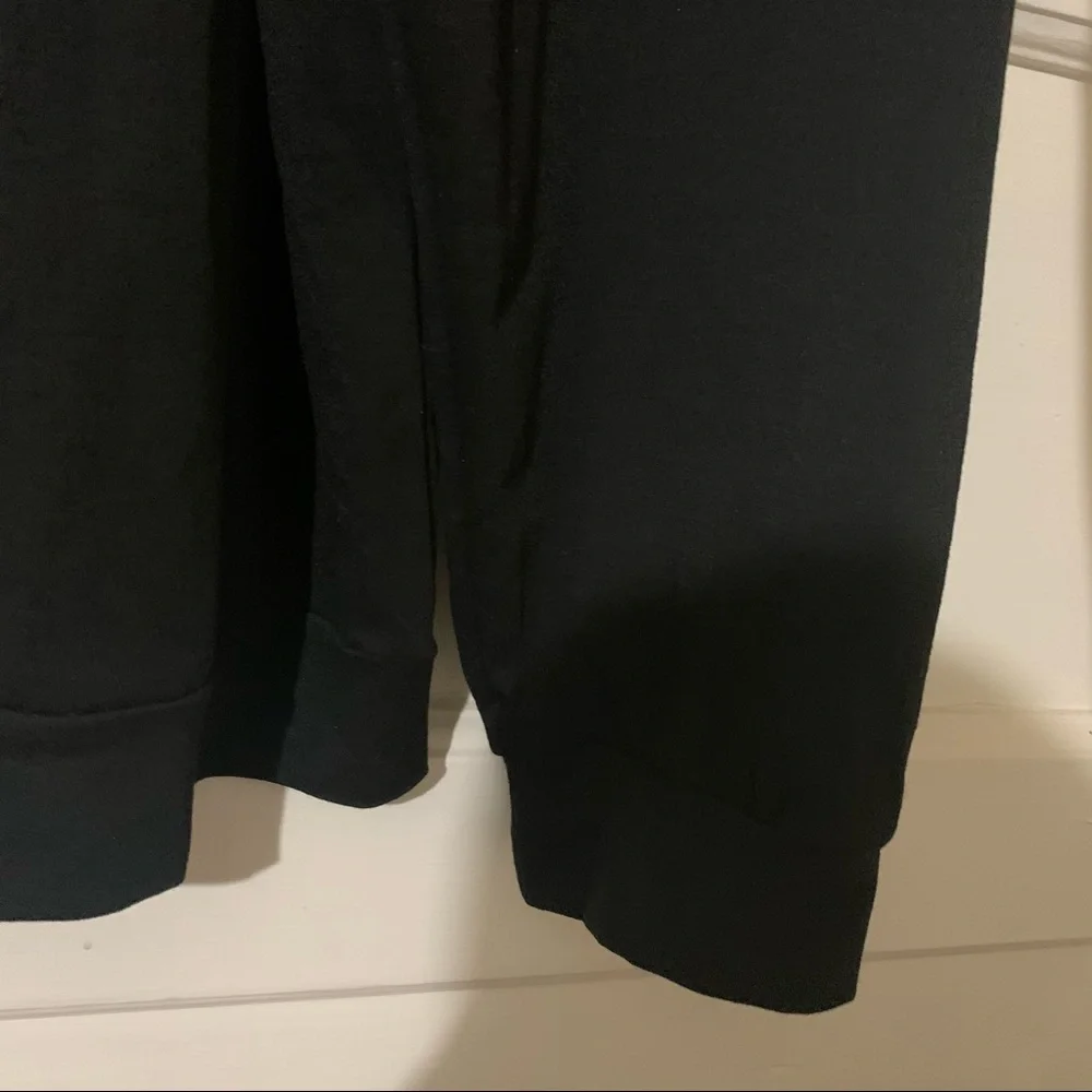 Simple Zip-Up Drop Shoulder Black Jacket with Hood NWOT_8